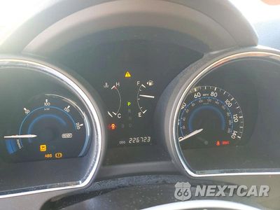 Zdjęcie 9 z 13 samochodu: 2009 TOYOTA HIGHLANDER HYBRID LIMITED VIN:JTEEW44A092030045 - miniatura