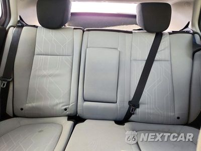 Zdjęcie 10 z 14 samochodu: 2018 CHEVROLET TRAX 1LT VIN:3GNCJLSB6JL188075 - miniatura