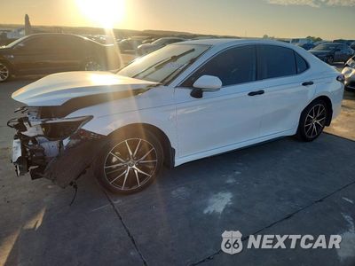 2023 TOYOTA CAMRY SE 4T1G11AK8PU811271 - główne zdjęcie licytacji z USA - miniatura