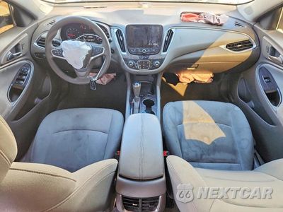 Zdjęcie 8 z 12 samochodu: 2020 CHEVROLET MALIBU LT VIN:1G1ZD5ST5LF077781 - miniatura