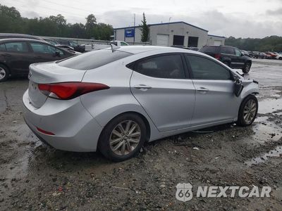 Trzecie zdjęcie samochodu z tyłu: 2015 HYUNDAI ELANTRA SE VIN:KMHDH4AE6FU309948 - miniatura