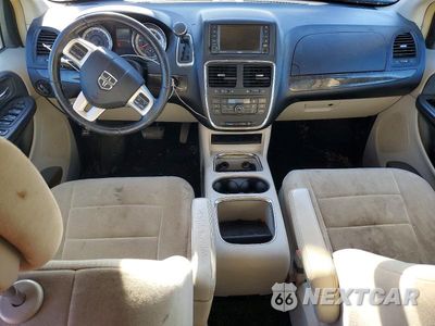 Zdjęcie 8 z 13 samochodu: 2011 DODGE GRAND CARAVAN CREW VIN:2D4RN5DG6BR671939 - miniatura