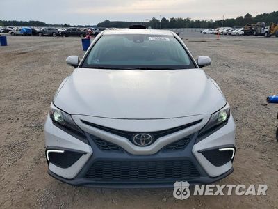 Piąte zdjęcie samochodu w środku: 2022 TOYOTA CAMRY SE VIN:4T1G11AK7NU056448 - miniatura