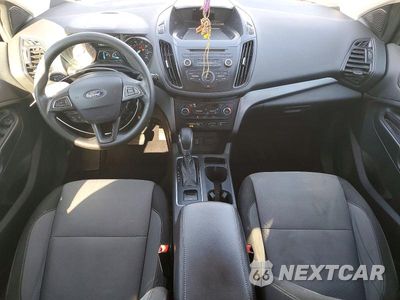 Zdjęcie 8 z 13 samochodu: 2018 FORD ESCAPE SE VIN:1FMCU9GD2JUB13243 - miniatura