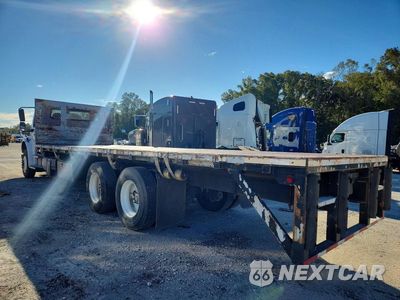 Drugie zdjęcie samochodu z przodu: 2018 FREIGHTLINER BUSINESS CLASS M2 FLATBED TRUCK VIN:1FVHCYFE8JHJG7088 - miniatura