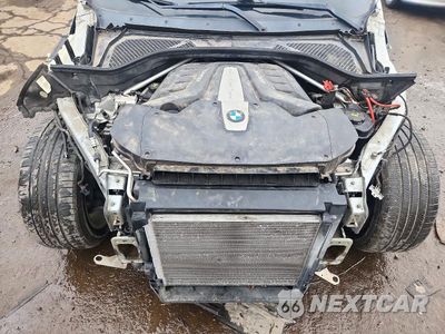 Zdjęcie 11 z 12 samochodu: 2015 BMW X5 XDRIVE50I VIN:5UXKR6C58F0J76214 - miniatura