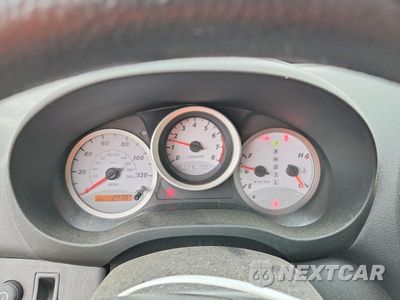 Zdjęcie 9 z 14 samochodu: 2004 TOYOTA RAV4 BASE VIN:JTEHD20V740009536 - miniatura
