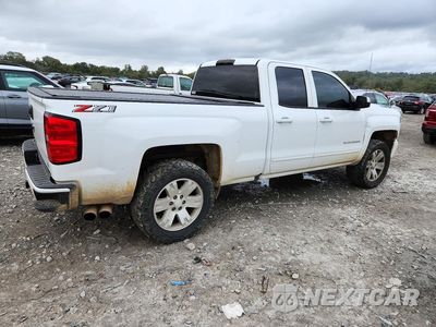 Trzecie zdjęcie samochodu z tyłu: 2019 CHEVROLET SILVERADO LD K1500 LT VIN:2GCVKPEC6K1235067 - miniatura