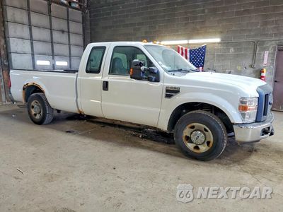 Czwarte zdjęcie samochodu z boku: 2010 FORD F250 SUPER DUTY VIN:1FTSX2A53AEA45545 - miniatura