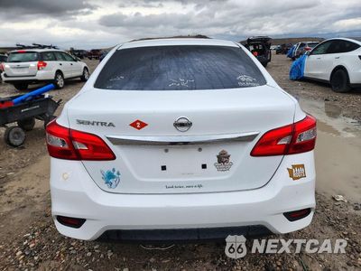 Zdjęcie 6 z 12 samochodu: 2016 NISSAN SENTRA S VIN:3N1AB7AP4GY260486 - miniatura