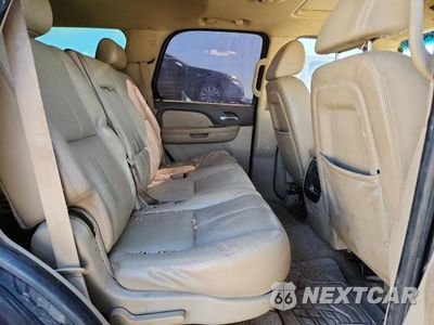 Zdjęcie 11 z 14 samochodu: 2008 GMC YUKON VIN:1GKFC13088J217891 - miniatura
