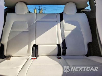 Zdjęcie 10 z 13 samochodu: 2023 TESLA MODEL Y VIN:7SAYGDED3PF940289 - miniatura
