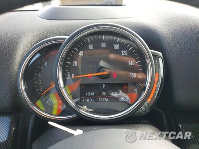 Zdjęcie 9 z 12 samochodu: 2018 MINI COUNTRYMAN JCW ALL4 VIN:WMZYT3C32J3E01053 - miniatura