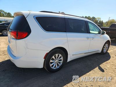 Trzecie zdjęcie samochodu z tyłu: 2017 CHRYSLER PACIFICA TOURING L VIN:2C4RC1BG6HR634073 - miniatura