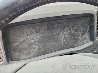 Zdjęcie 9 z 13 samochodu: 2019 INTERNATIONAL LT625 SEMI TRUCK VIN:3HSDZTZR6KN363026 - miniatura
