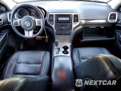 Zdjęcie 8 z 13 samochodu: 2013 JEEP GRAND CHEROKEE LAREDO VIN:1C4RJFAG5DC537518 - miniatura
