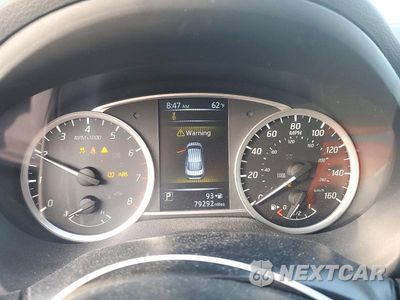 Zdjęcie 9 z 12 samochodu: 2018 NISSAN SENTRA SV VIN:3N1AB7AP1JY225380 - miniatura