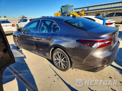 Drugie zdjęcie samochodu z przodu: 2021 TOYOTA CAMRY XLE VIN:4T1F31AK9MU027134 - miniatura