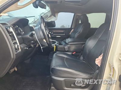 Zdjęcie 7 z 12 samochodu: 2016 RAM 2500 LARAMIE VIN:3C6UR5FL9GG333557 - miniatura