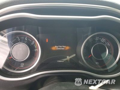 Zdjęcie 9 z 12 samochodu: 2015 DODGE CHALLENGER SXT PLUS VIN:2C3CDZBG3FH805015 - miniatura