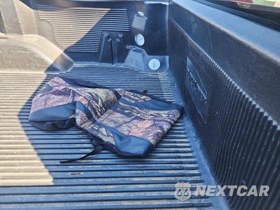 Zdjęcie 10 z 12 samochodu: 2021 CHEVROLET SILVERADO C1500 VIN:3GCNWAEF0MG348020 - miniatura