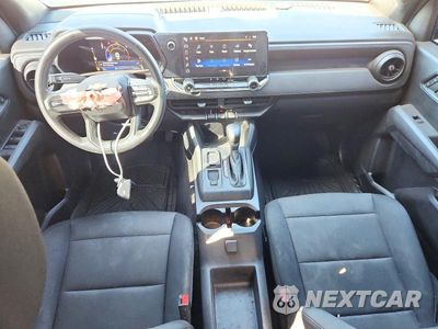 Zdjęcie 8 z 12 samochodu: 2023 CHEVROLET COLORADO VIN:1GCGSBEC1P1230982 - miniatura