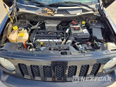 Zdjęcie 12 z 13 samochodu: 2017 JEEP PATRIOT LATITUDE VIN:1C4NJPFA0HD115438 - miniatura