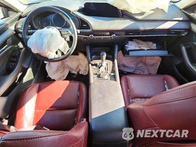 Zdjęcie 8 z 12 samochodu: 2025 MAZDA 3 PREFERRED VIN:3MZBPBCMXSM467731 - miniatura
