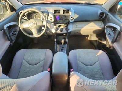 Zdjęcie 8 z 13 samochodu: 2007 TOYOTA RAV4 BASE VIN:JTMBD33V376051845 - miniatura