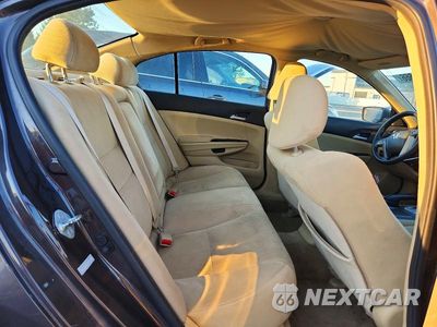 Zdjęcie 10 z 12 samochodu: 2011 HONDA ACCORD LX VIN:1HGCP2F33BA128592 - miniatura