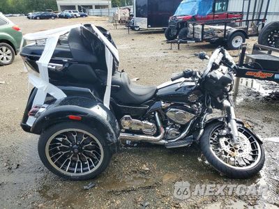2026 HARLEY-DAVIDSON FLHLT 1HD1MGN1XTB856187 - główne zdjęcie licytacji z USA - miniatura