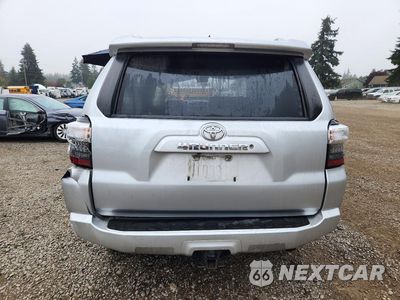Zdjęcie 6 z 13 samochodu: 2014 TOYOTA 4RUNNER SR5 VIN:JTEBU5JR4E5181598 - miniatura