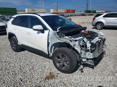 Czwarte zdjęcie samochodu z boku: 2024 TOYOTA RAV4 HYBRID XLE VIN:4T3RWRFV5RU132693 - miniatura