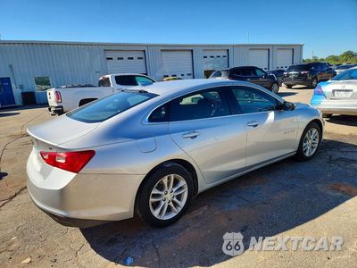 Trzecie zdjęcie samochodu z tyłu: 2018 CHEVROLET MALIBU LT VIN:1G1ZD5ST4JF244886 - miniatura