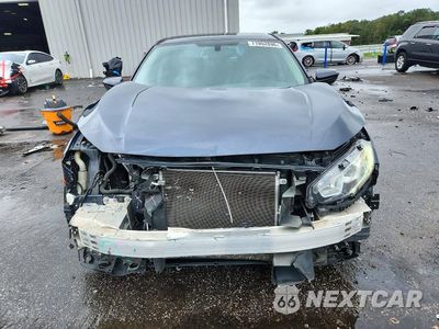 Piąte zdjęcie samochodu w środku: 2018 HONDA CIVIC LX VIN:19XFC2F59JE042871 - miniatura
