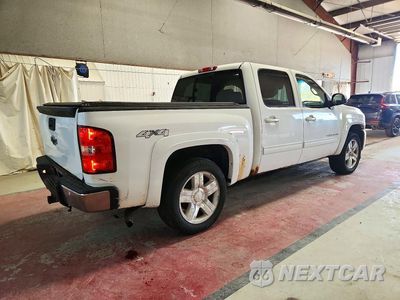 Trzecie zdjęcie samochodu z tyłu: 2013 CHEVROLET SILVERADO K1500 LTZ VIN:3GCPKTE75DG111726 - miniatura