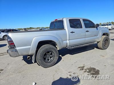 Trzecie zdjęcie samochodu z tyłu: 2011 TOYOTA TACOMA DOUBLE CAB LONG BED VIN:3TMMU4FN6BM028160 - miniatura