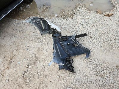 Zdjęcie 12 z 13 samochodu: 2021 LEXUS UX 250H VIN:JTHP9JBH3M2041454 - miniatura