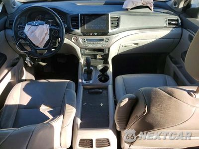 Zdjęcie 8 z 13 samochodu: 2018 HONDA PILOT EXL VIN:5FNYF5H50JB025983 - miniatura