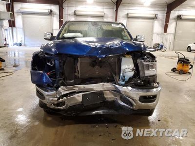 Piąte zdjęcie samochodu w środku: 2020 RAM 1500 LARAMIE VIN:1C6SRFJT9LN275505 - miniatura
