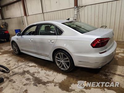 Drugie zdjęcie samochodu z przodu: 2017 VOLKSWAGEN PASSAT R-LINE VIN:1VWDT7A3XHC005420 - miniatura