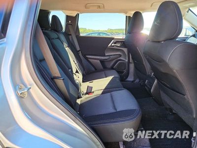 Zdjęcie 11 z 13 samochodu: 2024 MITSUBISHI OUTLANDER ES VIN:JA4J3UA83RZ006854 - miniatura