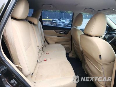 Zdjęcie 11 z 14 samochodu: 2016 NISSAN ROGUE S VIN:KNMAT2MV8GP723397 - miniatura