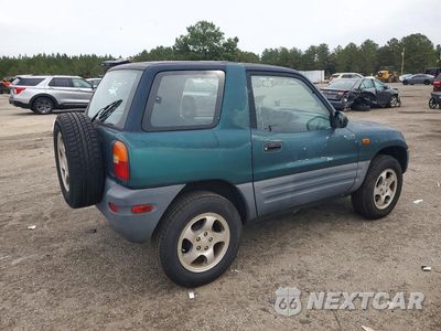 Trzecie zdjęcie samochodu z tyłu: 1997 TOYOTA RAV4 BASE VIN:JT3XP10V0V0004900 - miniatura