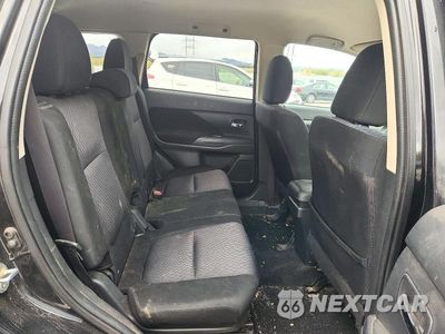 Zdjęcie 11 z 13 samochodu: 2014 MITSUBISHI OUTLANDER ES VIN:JA4AD2A3XEZ007998 - miniatura