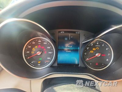 Zdjęcie 9 z 13 samochodu: 2019 MERCEDES-BENZ C 300 4MATIC VIN:WDDWF8EB6KR512500 - miniatura