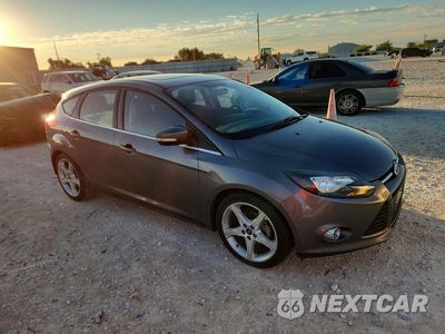 Czwarte zdjęcie samochodu z boku: 2014 FORD FOCUS TITANIUM VIN:1FADP3N22EL381001 - miniatura