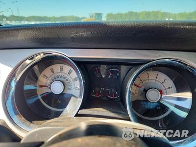 Zdjęcie 9 z 12 samochodu: 2010 FORD MUSTANG VIN:1ZVBP8AN6A5108220 - miniatura