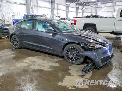 Czwarte zdjęcie samochodu z boku: 2026 TESLA MODEL 3 VIN:5YJ3E1EA5TF222464 - miniatura