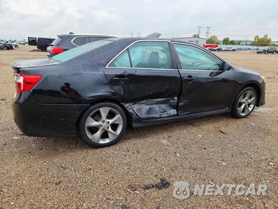 Trzecie zdjęcie samochodu z tyłu: 2014 TOYOTA CAMRY SE SPORT VIN:4T1BF1FK5EU834458 - miniatura